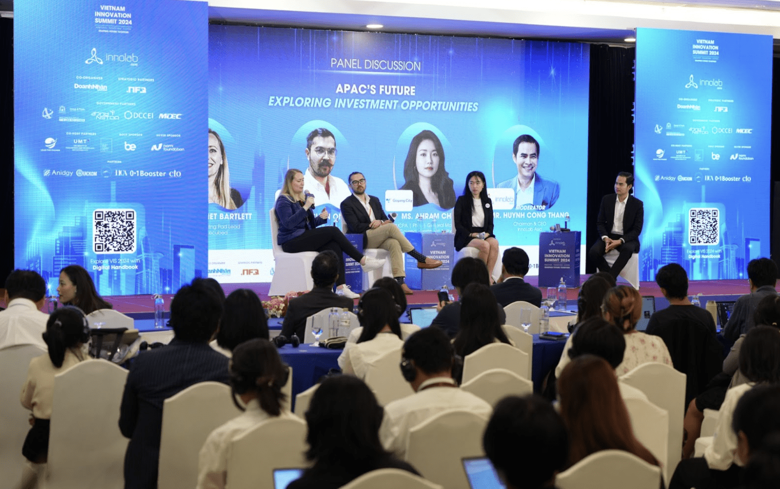 From left to right, Ms. Harriet Bartlett, Mr. Shun Ono, Ms. Ahram Chui, Mr. Huynh Cong Thang