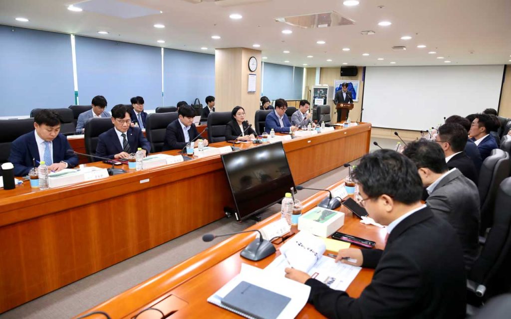 Korea launches ₩610B ($445M) NEXT UNICORN Project to scale AI and deep tech startups, bridging the scale-up gap and fueling global expansion.