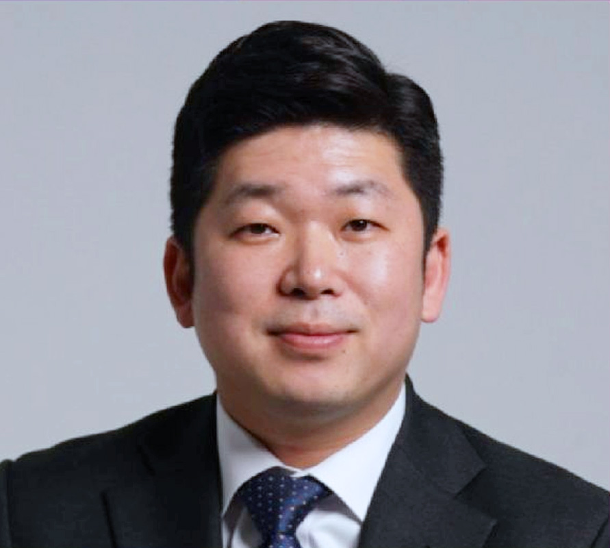 Riso Dongok Ahn, CEO of The Garrison and Co-Director of Startup Grind Seoul. | LinkedIn