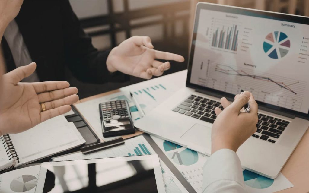 Illustration of a business discussion. | Stock Photos